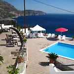 Appart hôtel Avra