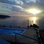 Appart hôtel Avra Akhladherí